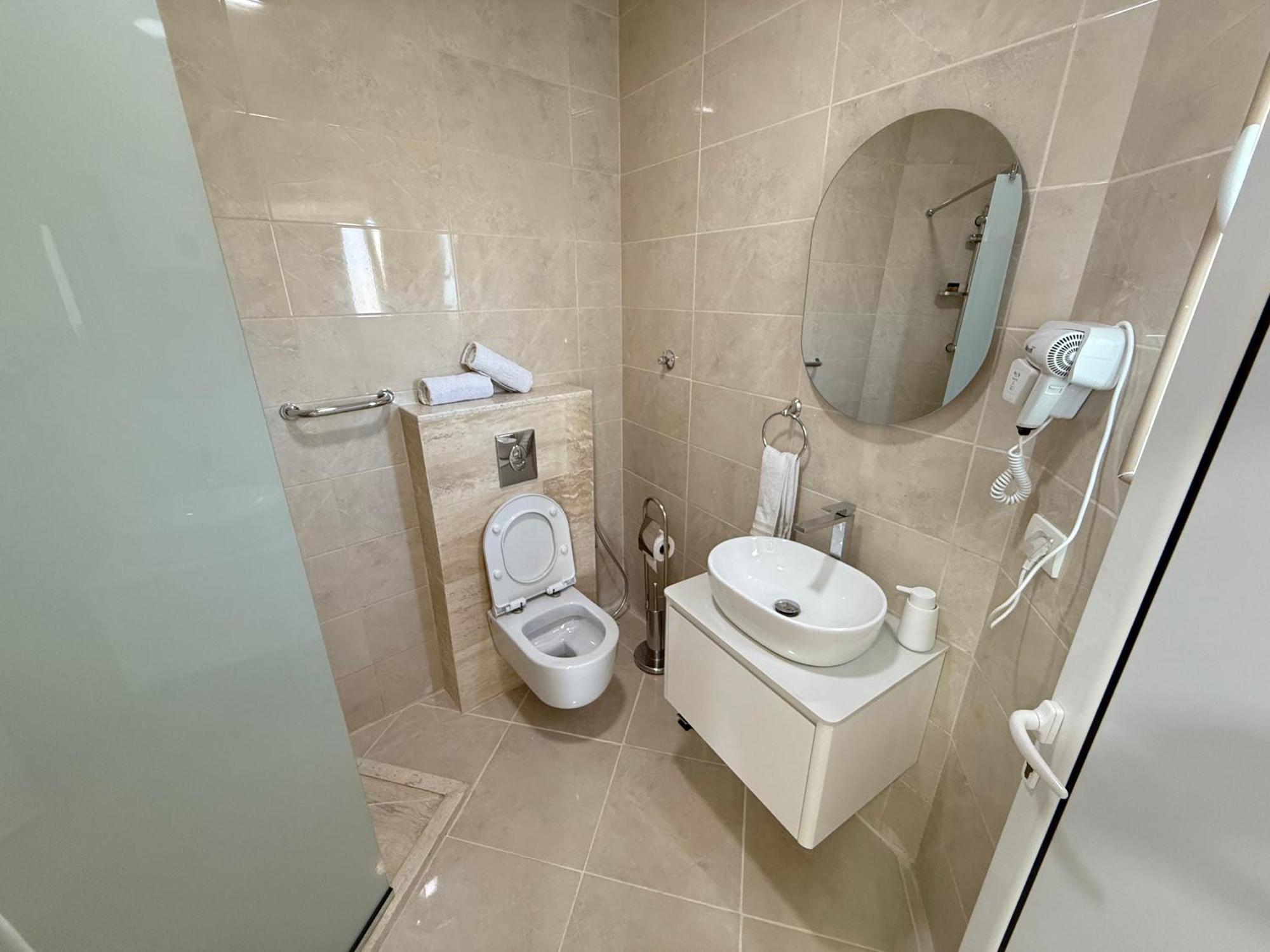 Gjinaj Apartments Улцинь Екстер'єр фото